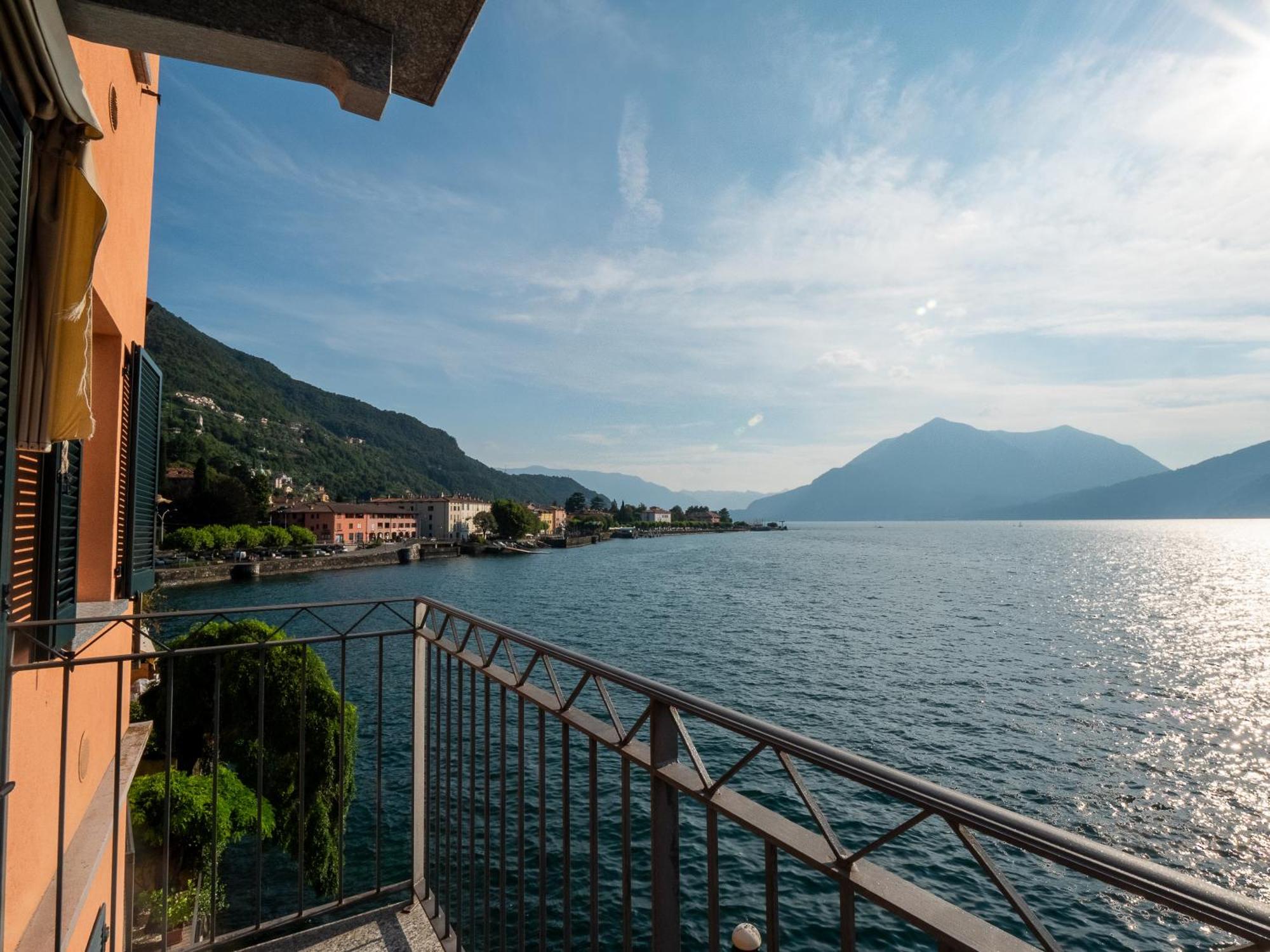 La Finestra Sul Lago Bellano Luaran gambar
