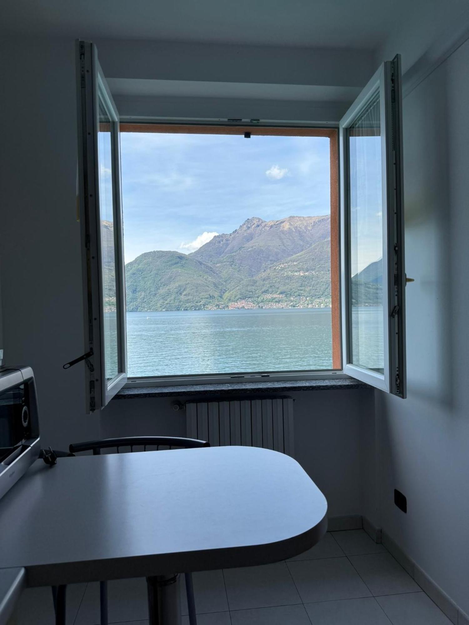 La Finestra Sul Lago Bellano Luaran gambar